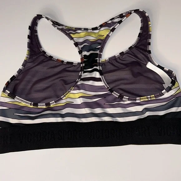 VICTORIA’S SECRET VSX The Player Geometric Print Racerback Sports Bra Sz M NWOT - Picture 12 of 15